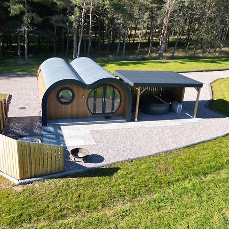 Juniper Lodges Inverness Exterior photo