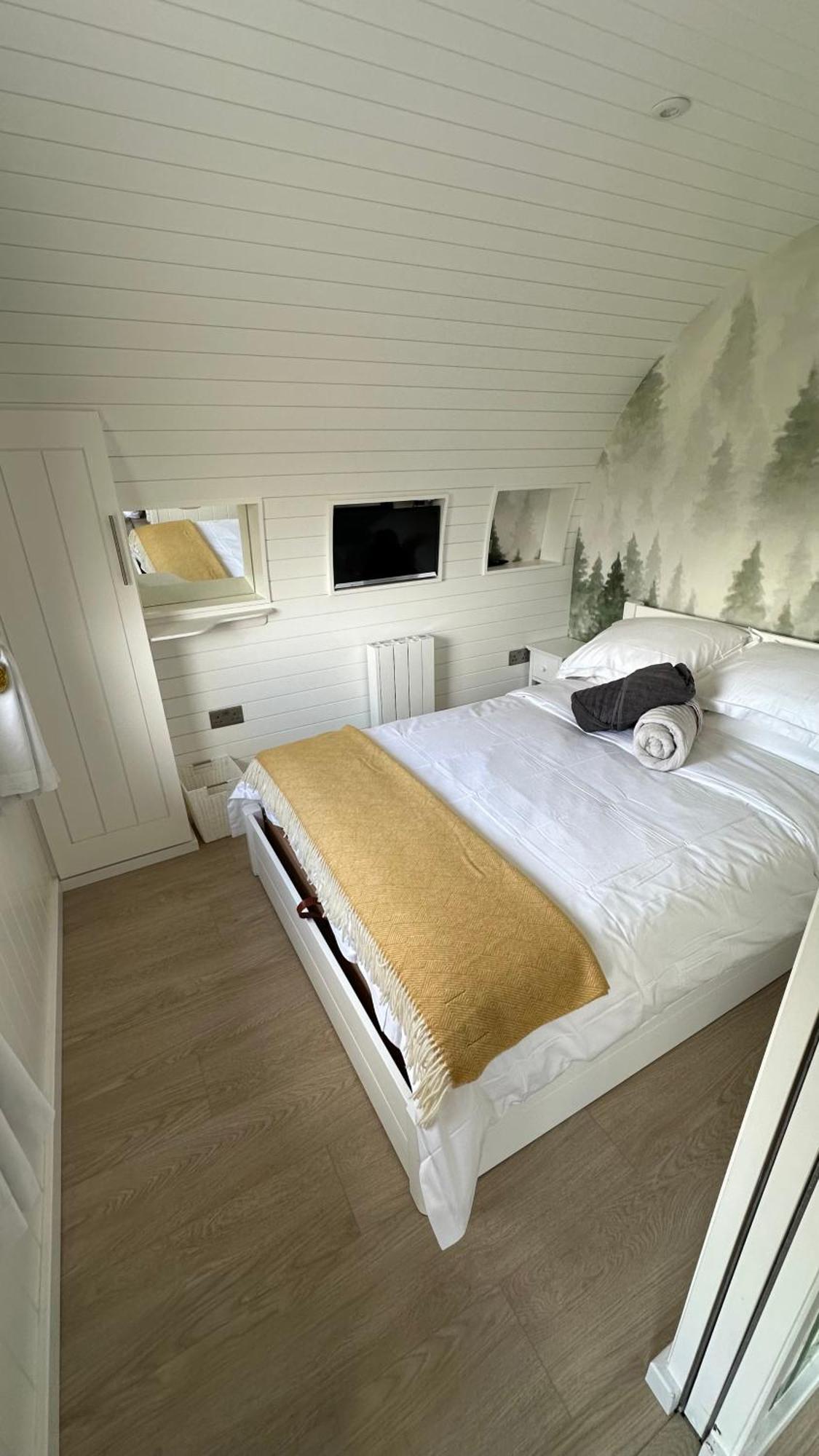 Juniper Lodges Inverness Exterior photo