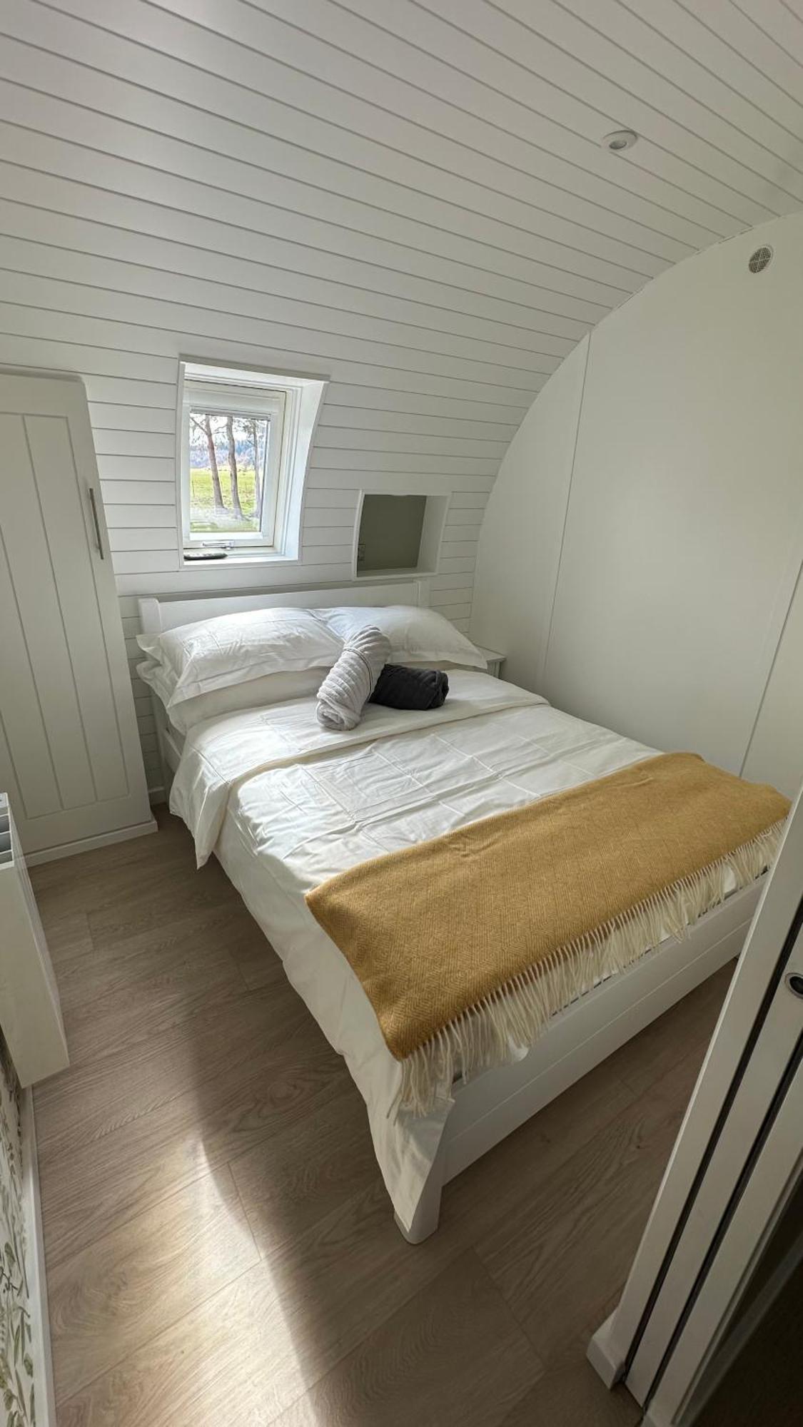 Juniper Lodges Inverness Exterior photo